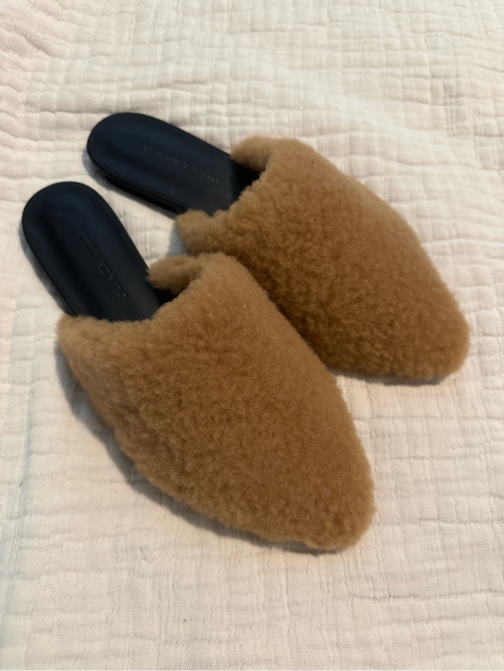 Jenni Kayne Cozy Shearling Mule Slippers - Camel NWOT 1417